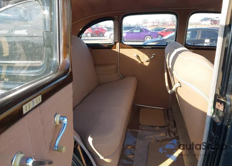 1938 Buick Special z USA, uszkodzony, nr VIN 23919WIS